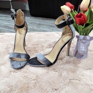 Women sandals